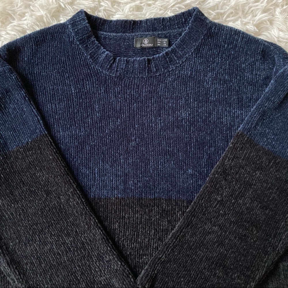 Volcom Sweater Cropped - Picture 2 of 4